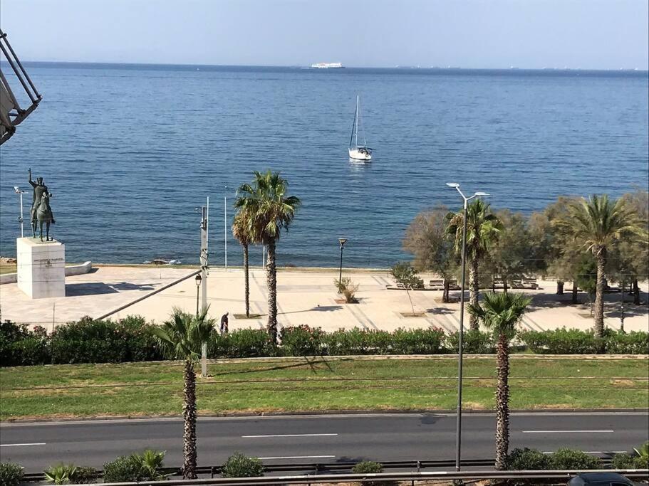 Finer Things Flisvos Beach Condo In Palaio Faliro Athene Buitenkant foto