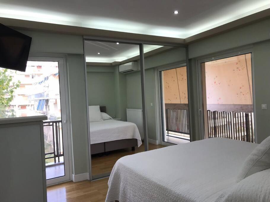 Finer Things Flisvos Beach Condo In Palaio Faliro Athene Buitenkant foto